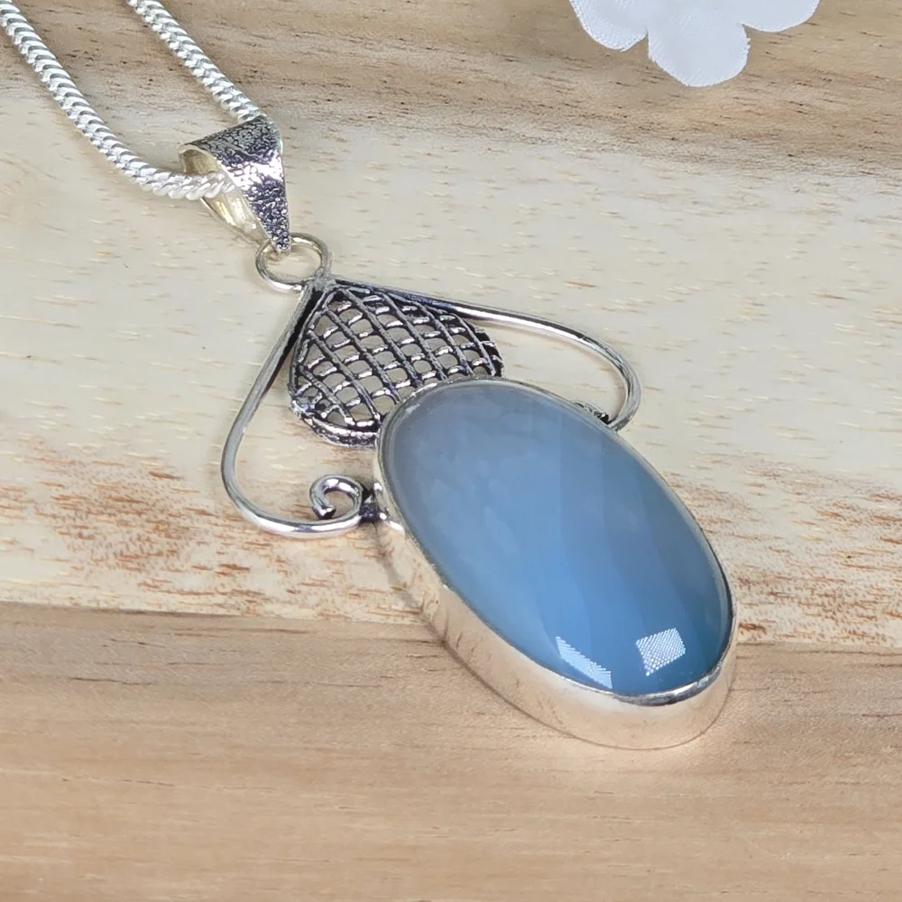 Vintage Style Blue Chalcedony Gemstone Pendant Necklace Country Boho Whimsi New